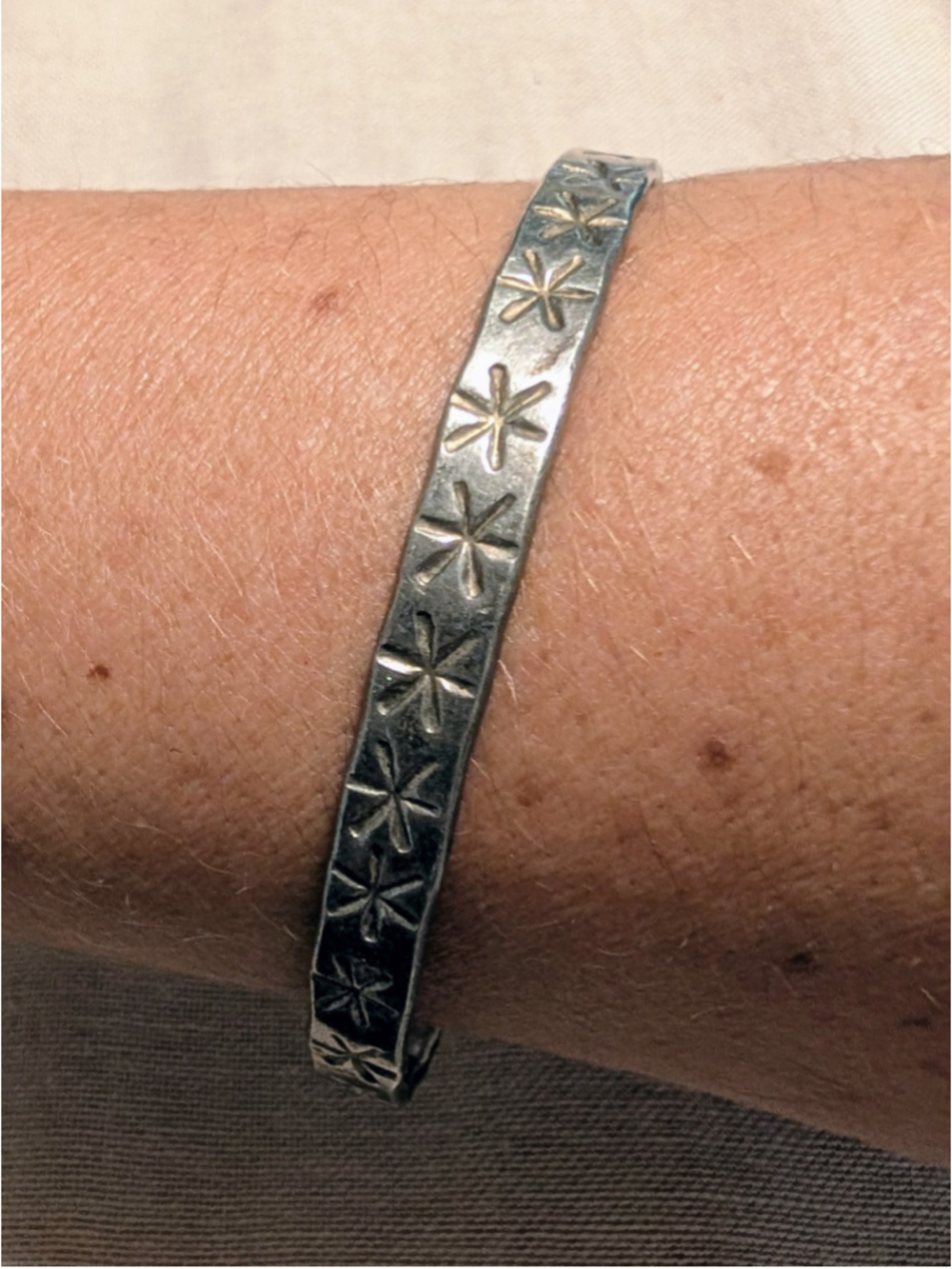 VTG Mexican Sterling Silver 925 Bangle Hand Stamped Starburst Hecho En Mexico